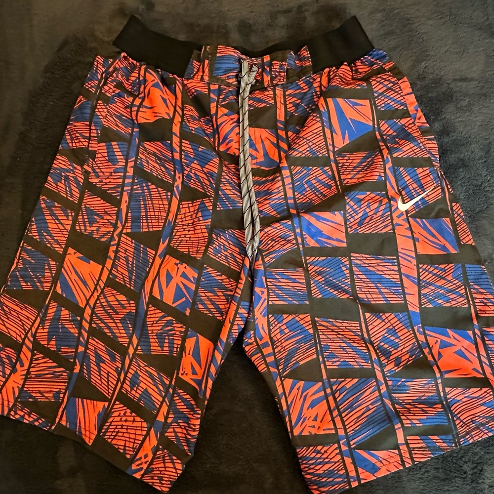 Nike Men's Red and Blue Geometric Athletic Shorts
